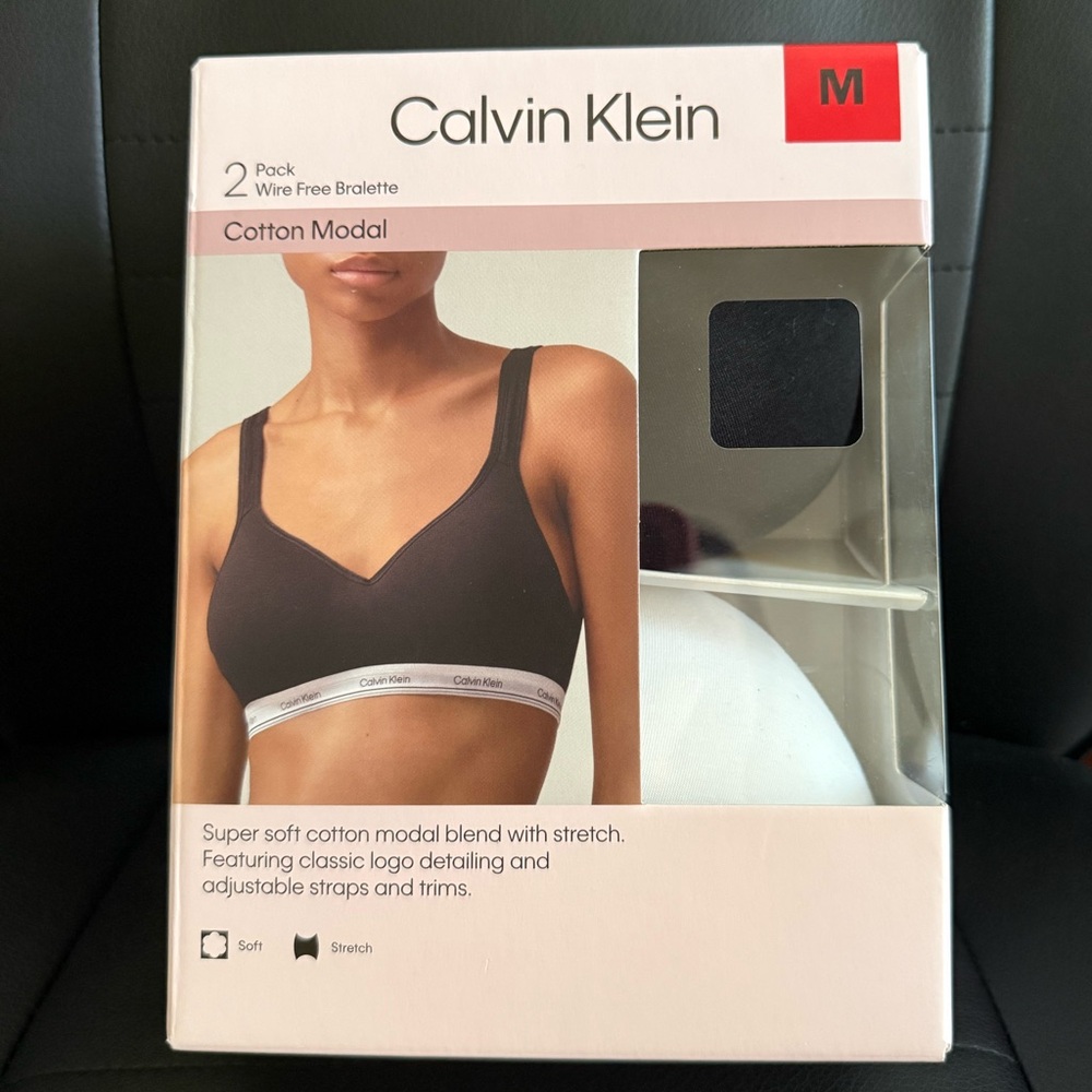 Calvin Klein Women’s Wirefree Bralette , 2-pack/ Medium / black and White